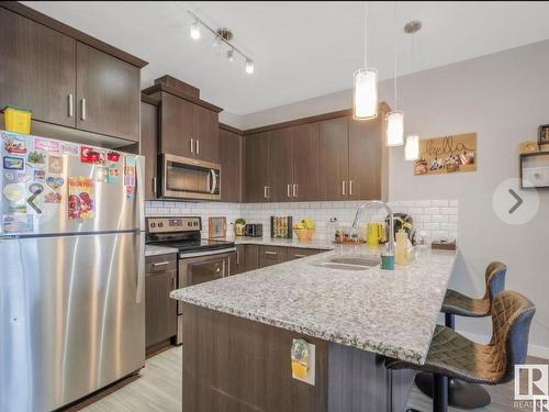 311 812 Welsh Drive, Edmonton, AB - Indoor Photo Showing Kitchen With Stainless Steel Kitchen With Upgraded Kitchen