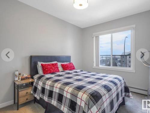 311 812 Welsh Drive, Edmonton, AB - Indoor Photo Showing Bedroom