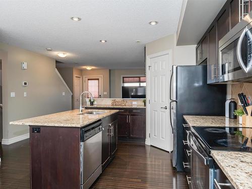 5421 3 Avenue, Edmonton, AB - Indoor Photo Showing Kitchen