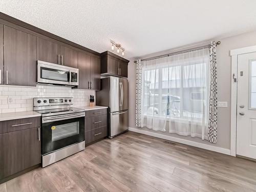 1321 Chappelle Boulevard, Edmonton, AB - Indoor Photo Showing Kitchen