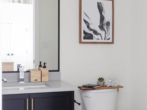 173 Starling, Fort Saskatchewan, AB - Indoor Photo Showing Bathroom