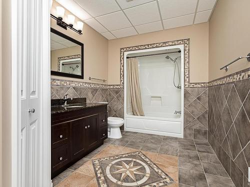 31-20508 Township Road 502, Rural Beaver County, AB - Indoor Photo Showing Bathroom