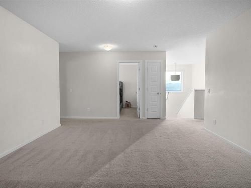 1404 29 Street, Edmonton, AB - Indoor Photo Showing Other Room