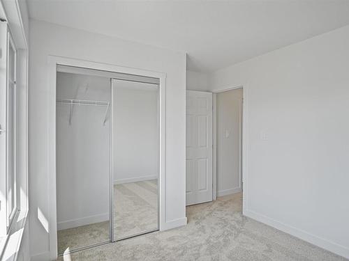 270 Sunland Way, Sherwood Park, AB - Indoor Photo Showing Other Room