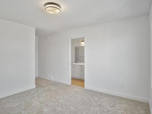 274 Sunland Way, Sherwood Park, AB - Indoor Photo Showing Other Room