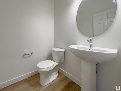 282 Sunland Way, Sherwood Park, AB - Indoor Photo Showing Bathroom