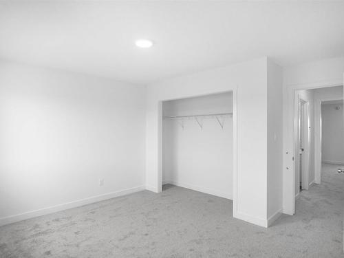 286 Sunland Way, Sherwood Park, AB - Indoor Photo Showing Other Room