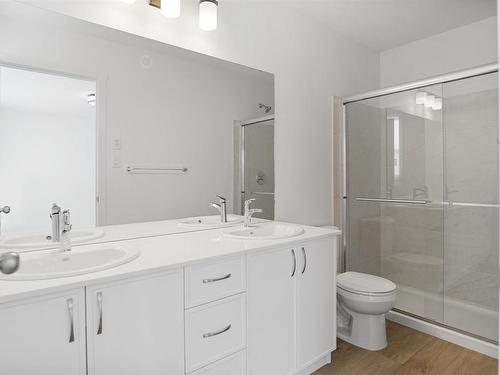 165 Sunland Way, Sherwood Park, AB - Indoor Photo Showing Bathroom