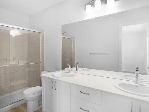 279 Sunland Way, Sherwood Park, AB - Indoor Photo Showing Bathroom