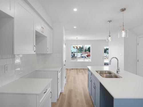 279 Sunland Way, Sherwood Park, AB - Indoor Photo Showing Kitchen With Double Sink