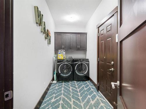 3223 Allan Way, Edmonton, AB - Indoor Photo Showing Laundry Room