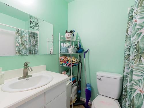 10 18305 89 Avenue Nw, Edmonton, AB - Indoor Photo Showing Bathroom