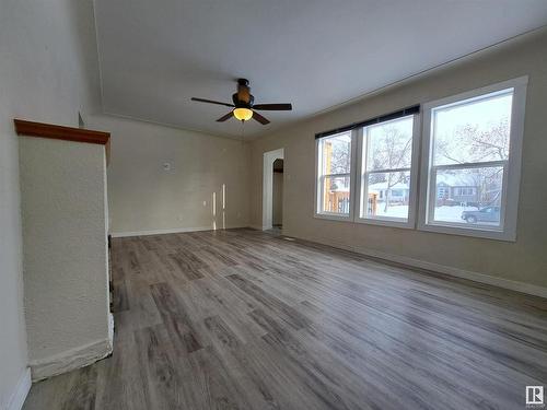 11314 103 Street, Edmonton, AB - Indoor Photo Showing Other Room