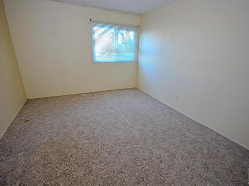 217 10404 24 Avenue, Edmonton, AB - Indoor Photo Showing Other Room