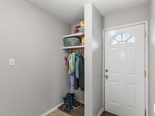 3 14305 82 Street, Edmonton, AB - Indoor Photo Showing Other Room