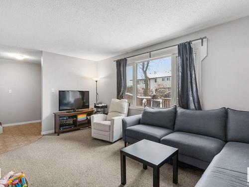 3 14305 82 Street, Edmonton, AB - Indoor Photo Showing Living Room