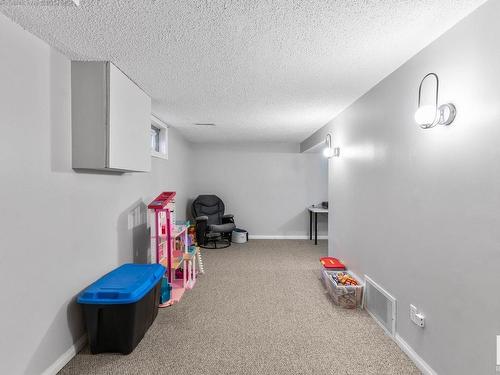 3 14305 82 Street, Edmonton, AB - Indoor Photo Showing Other Room