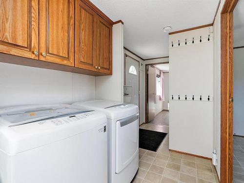 530084 Range Road 192, Rural Lamont County, AB - Indoor Photo Showing Laundry Room