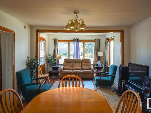 4811 50 Street, Onoway, AB - Indoor Photo Showing Dining Room