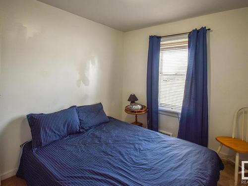 4811 50 Street, Onoway, AB - Indoor Photo Showing Bedroom