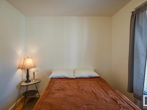 4811 50 Street, Onoway, AB - Indoor Photo Showing Bedroom