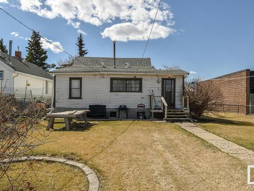 4811 50 Street, Onoway, AB - Outdoor