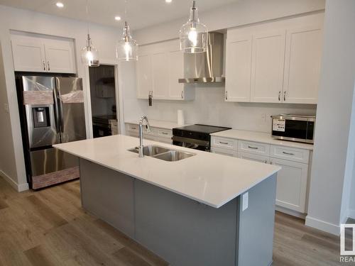 Upper 8866 Carson Way, Edmonton, AB - Indoor Photo Showing Kitchen With Double Sink With Upgraded Kitchen