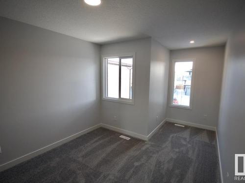 Upper 8866 Carson Way, Edmonton, AB - Indoor Photo Showing Other Room