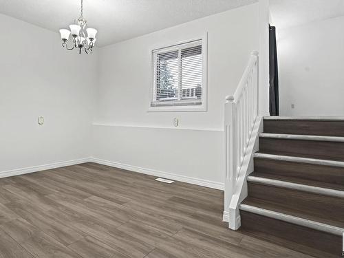 6091 35A Avenue, Edmonton, AB - Indoor Photo Showing Other Room