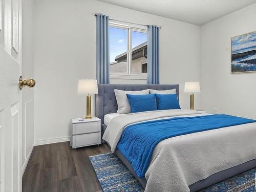 6091 35A Avenue, Edmonton, AB - Indoor Photo Showing Bedroom