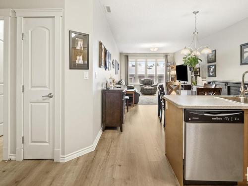 315 9820 165 Street, Edmonton, AB - Indoor Photo Showing Kitchen