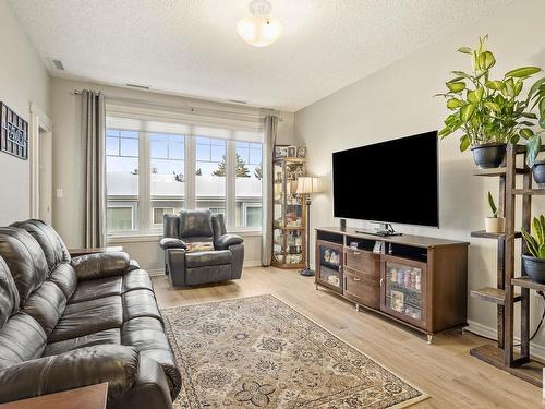 315 9820 165 Street, Edmonton, AB - Indoor Photo Showing Living Room