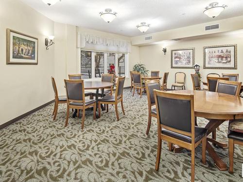 315 9820 165 Street, Edmonton, AB - Indoor Photo Showing Dining Room