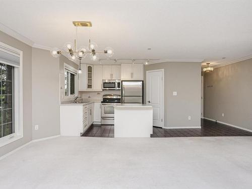 202 20 St Joseph Street, St. Albert, AB - Indoor Photo Showing Kitchen