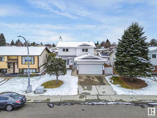 7223 152B Avenue, Edmonton, AB - Outdoor With Facade