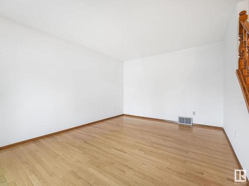 7223 152B Avenue, Edmonton, AB - Indoor Photo Showing Other Room