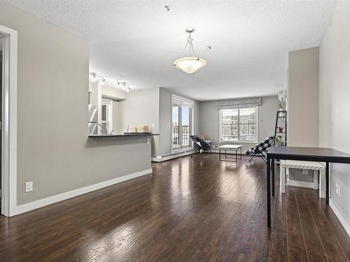 125 5816 Mullen Place, Edmonton, AB - Indoor Photo Showing Other Room