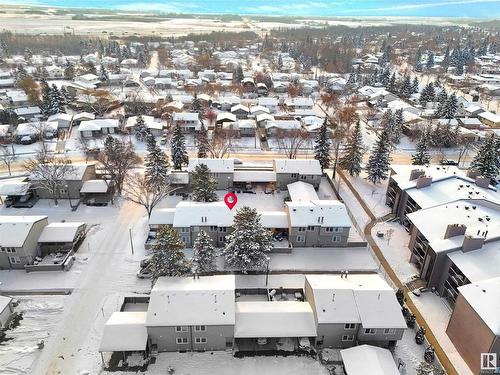 13 Akinsdale Gardens, St. Albert, AB - Indoor With Fireplace