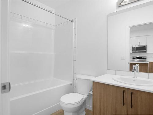 301 9227 228 Street, Edmonton, AB - Indoor Photo Showing Bathroom