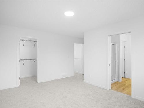 4 19904 31 Avenue, Edmonton, AB - Indoor Photo Showing Other Room