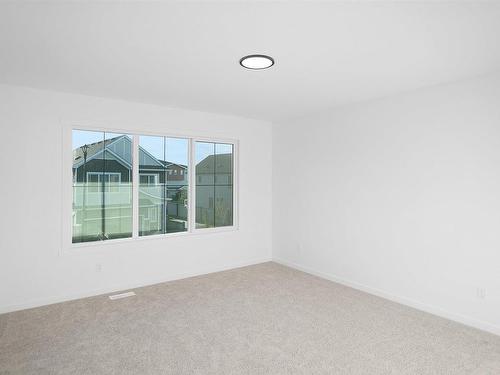 16 905 172 Street, Edmonton, AB - Indoor Photo Showing Other Room