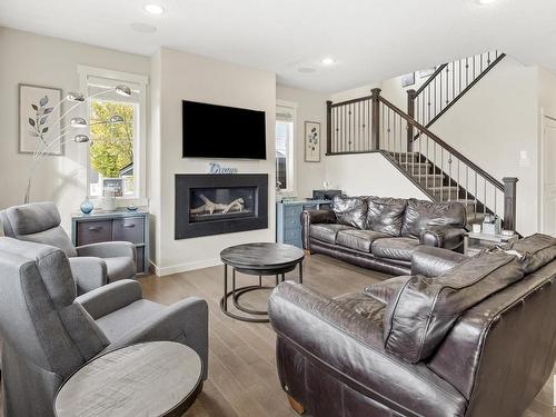 4904 Crabapple Lane, Edmonton, AB - Indoor Photo Showing Living Room With Fireplace