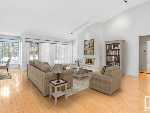 1 500 Lessard Drive, Edmonton, AB - Indoor Photo Showing Living Room