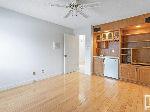 1 500 Lessard Drive, Edmonton, AB - Indoor Photo Showing Other Room