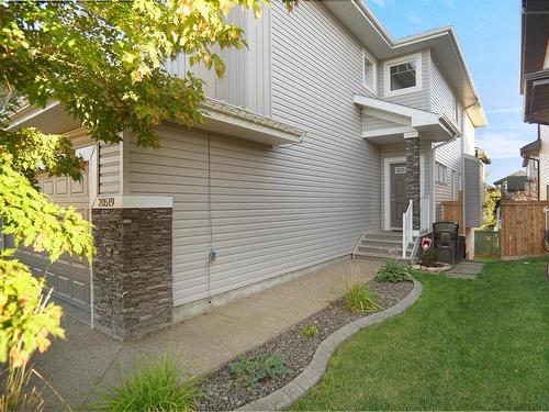 20519 97 Avenue, Edmonton, AB - Outdoor