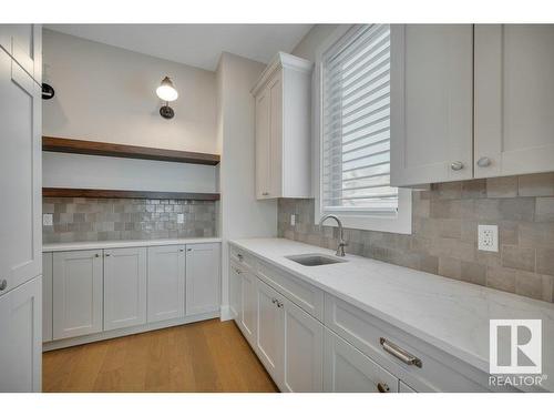 5 Jardin Place, St. Albert, AB - Indoor Photo Showing Kitchen