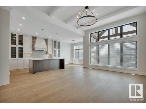 5 Jardin Place, St. Albert, AB - Indoor Photo Showing Kitchen With Upgraded Kitchen