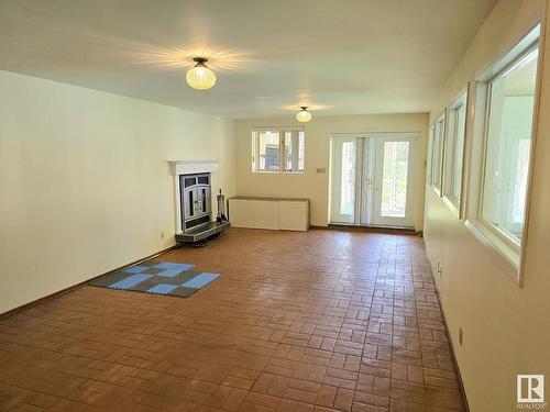 73 52152 Rge Road 225, Rural Strathcona County, AB - Indoor Photo Showing Other Room