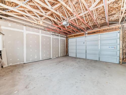 11217 125 Street, Edmonton, AB - Indoor Photo Showing Garage