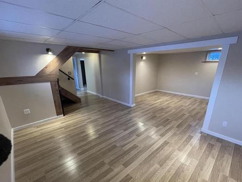 8408 145 Avenue Nw, Edmonton, AB - Indoor Photo Showing Laundry Room